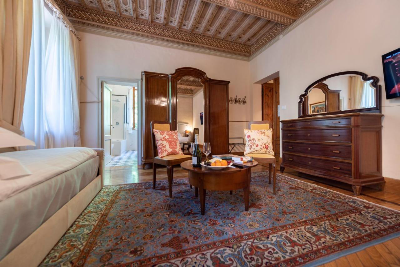 Villa Scacciapensieri Boutique Hotel Siena Esterno foto