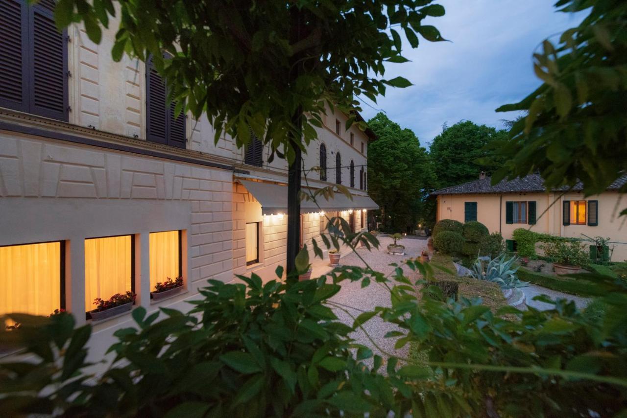 Villa Scacciapensieri Boutique Hotel Siena Esterno foto