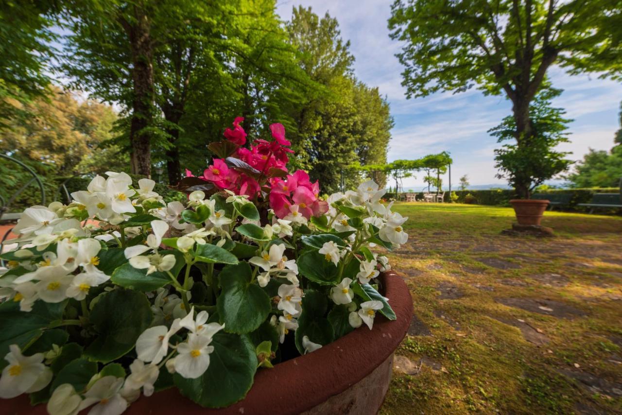 Villa Scacciapensieri Boutique Hotel Siena Esterno foto