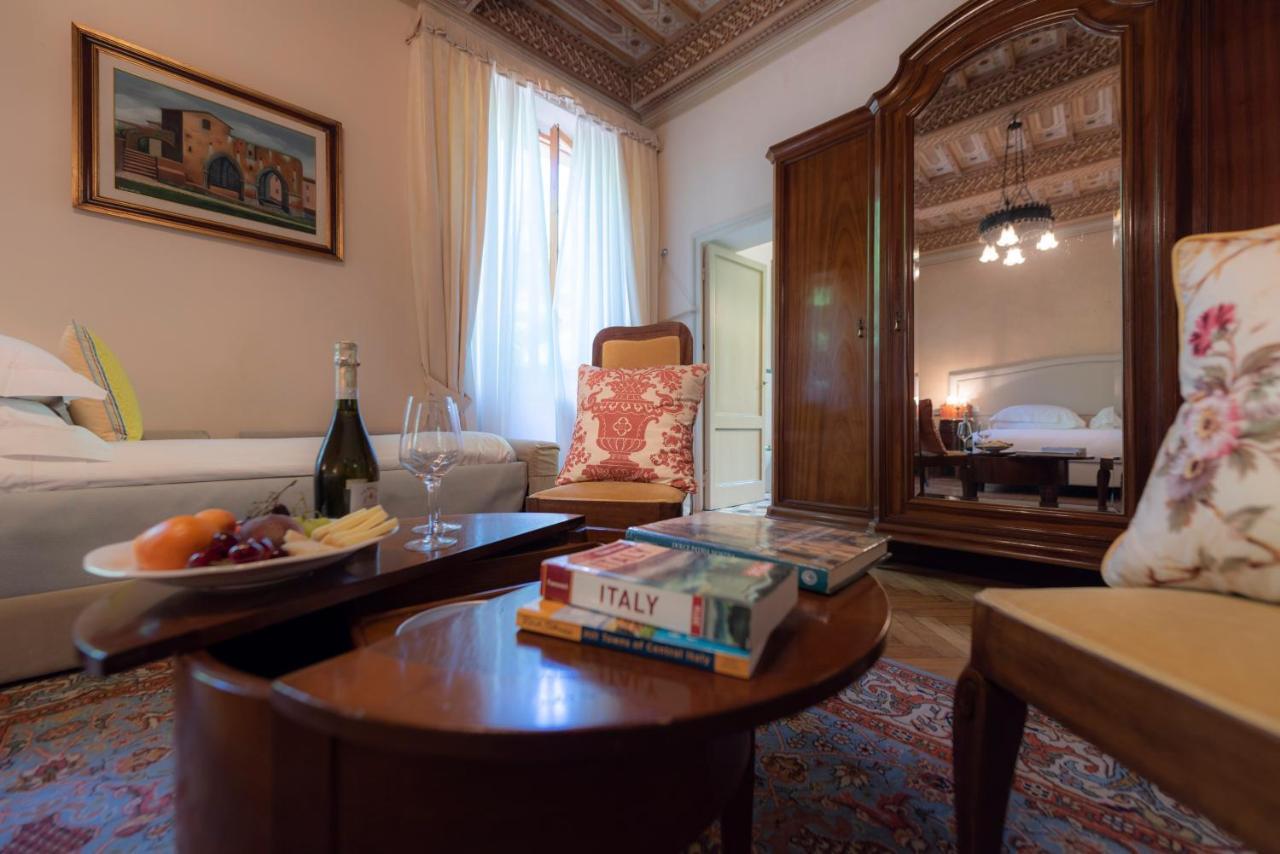 Villa Scacciapensieri Boutique Hotel Siena Esterno foto