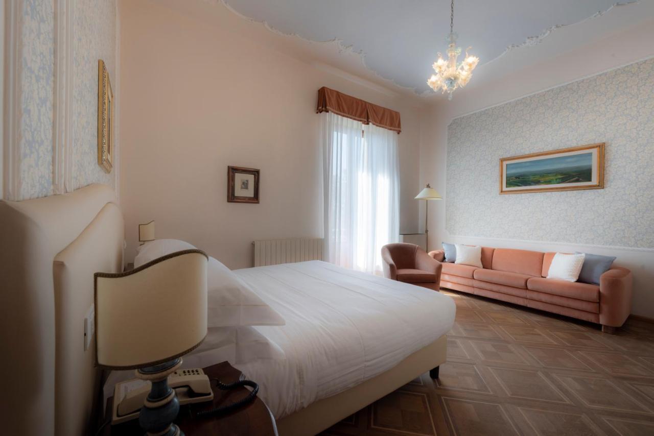 Villa Scacciapensieri Boutique Hotel Siena Esterno foto