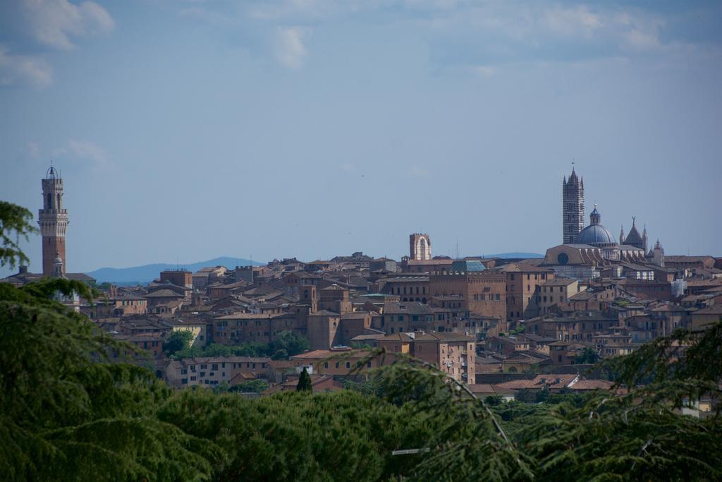 Villa Scacciapensieri Boutique Hotel Siena Esterno foto